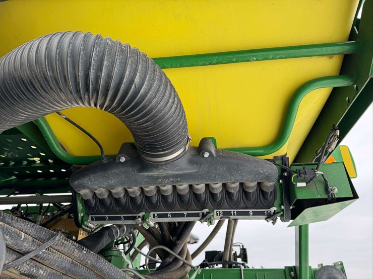 john-deere-1795-image-89