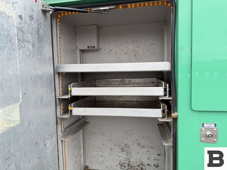 2005-international-7400-image-25