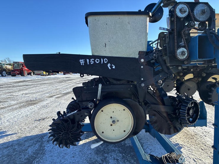 1999-kinze-2500-image-13