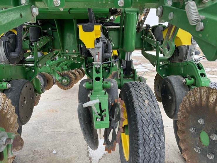 john-deere-1795-image-71