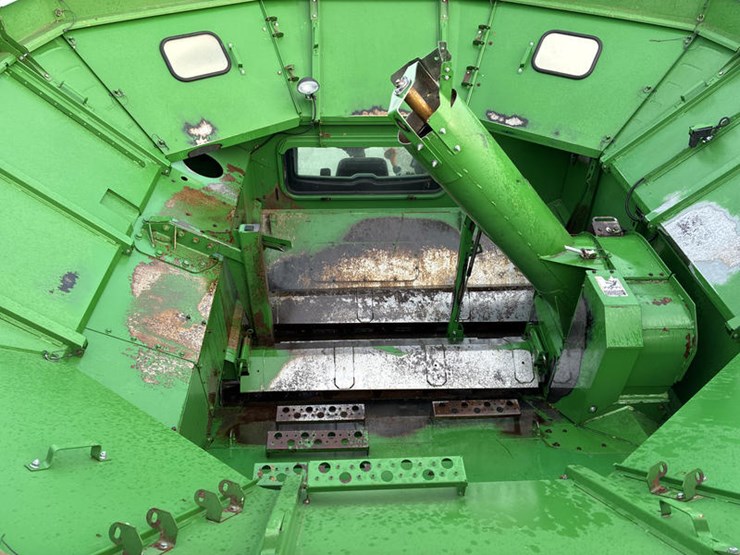 2015-john-deere-s680-image-90