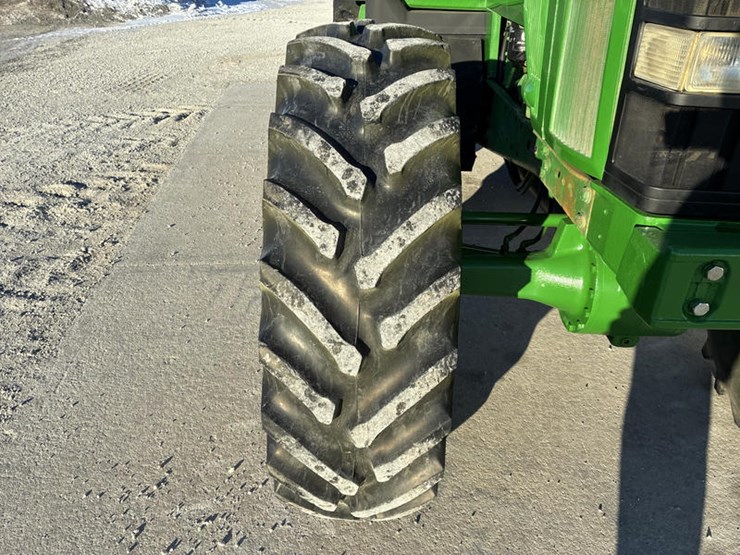 1994-john-deere-7700-image-36
