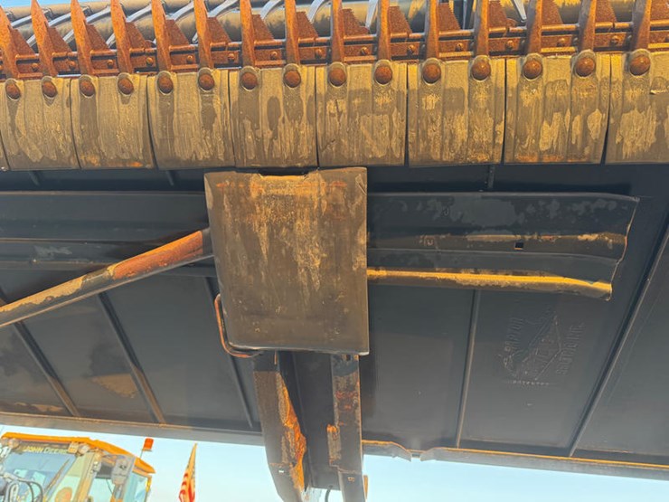 2019-mac-don-fd145-image-43