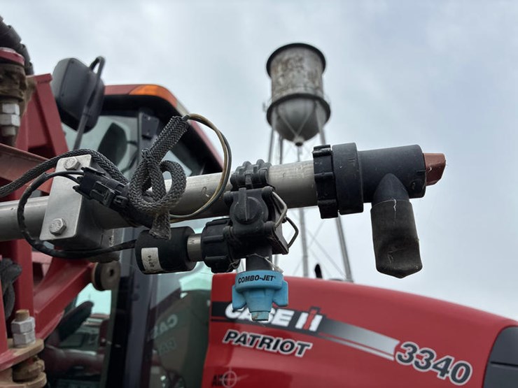 2015-case-ih-patriot-3340-image-7