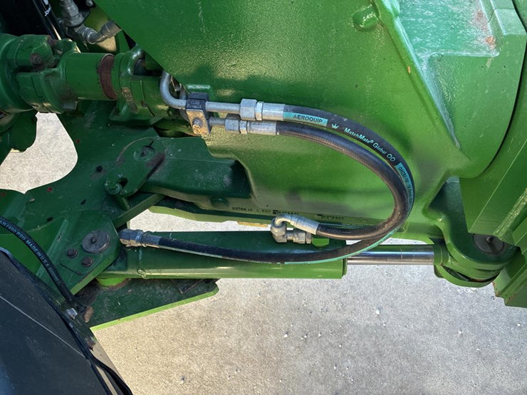 2013-john-deere-9510r-image-33