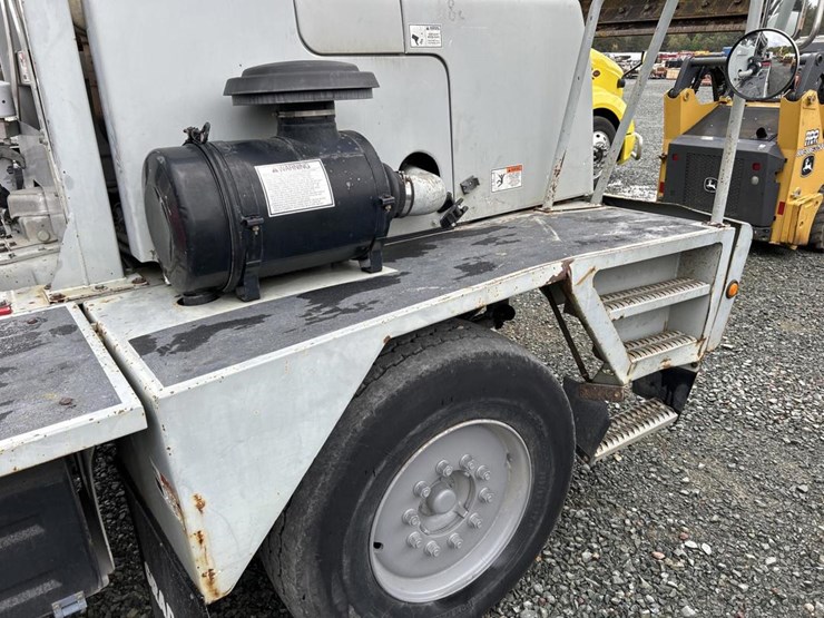 2005-gradall-xl4100-ii-image-46