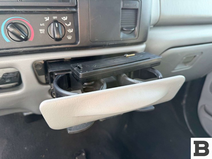 2004-ford-f250-image-33