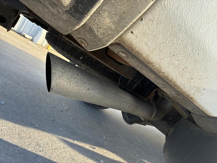 2019-chevrolet-2500-image-22