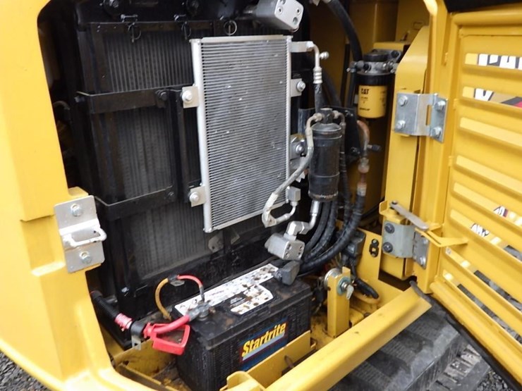 caterpillar-305.5-image-29