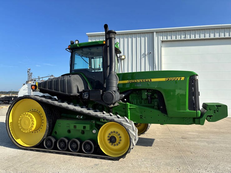 2001-john-deere-9300t-image-3