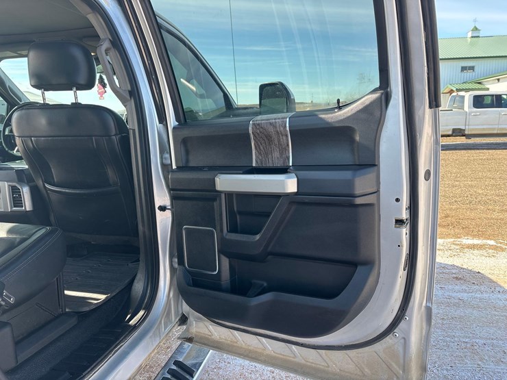 2017-ford-f250-image-11