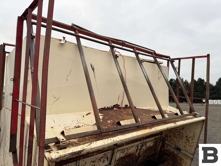 apache-cf8a150-creep-feeder-image-20