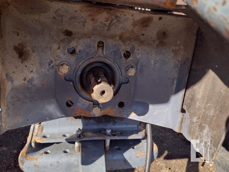 1996-new-holland-4630-image-24