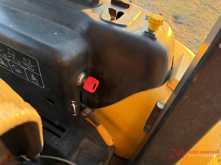 john-deere-110-image-26