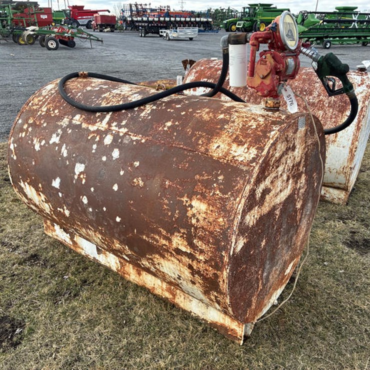 #5176 • 500 GAL FUEL TANK