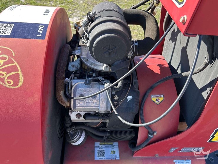 hurricane-power-x3-walk-behind-debris-blower-image-7