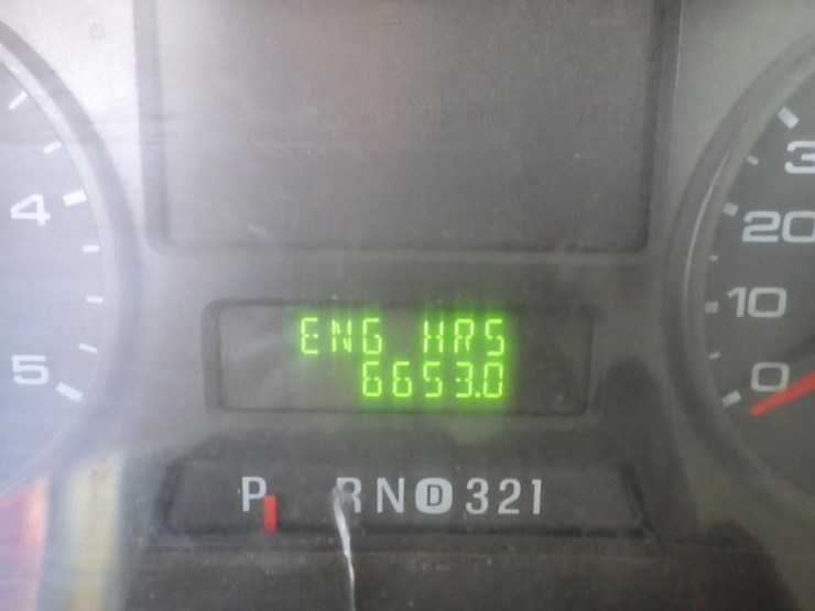 2007-ford-f550-image-25