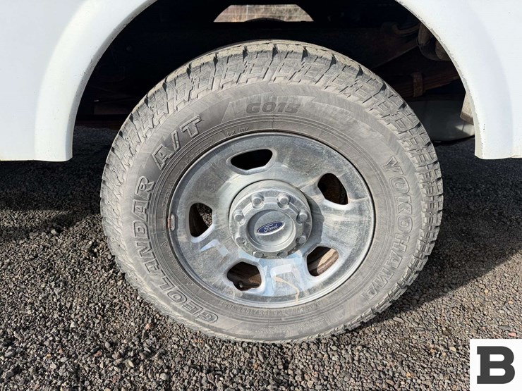 2008-ford-f350-image-17