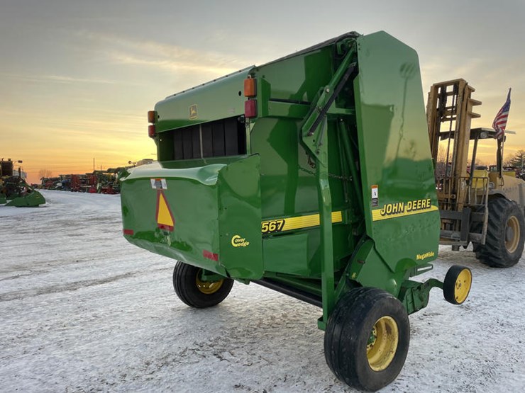 2001-john-deere-567-image-6