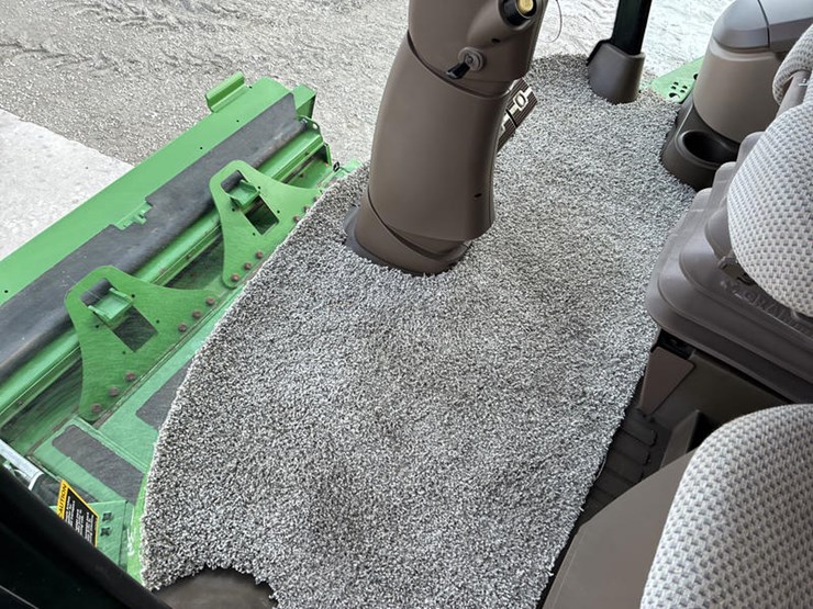 2015-john-deere-s680-image-101