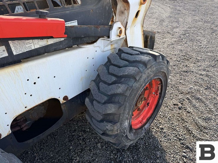2019-bobcat-s770-image-33