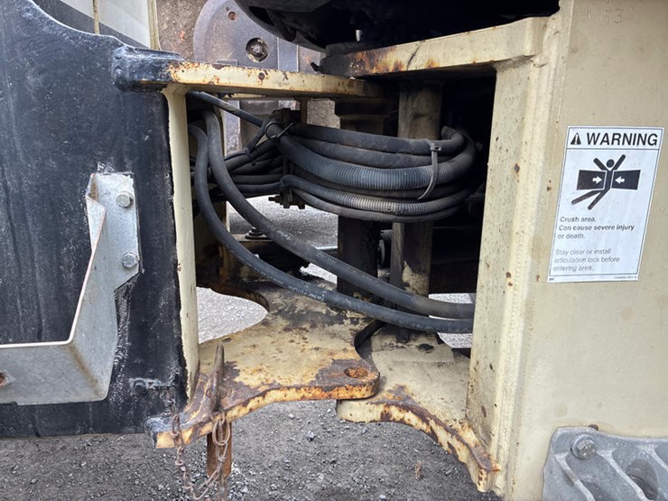 2005-ingersoll-rand-wl350-image-14