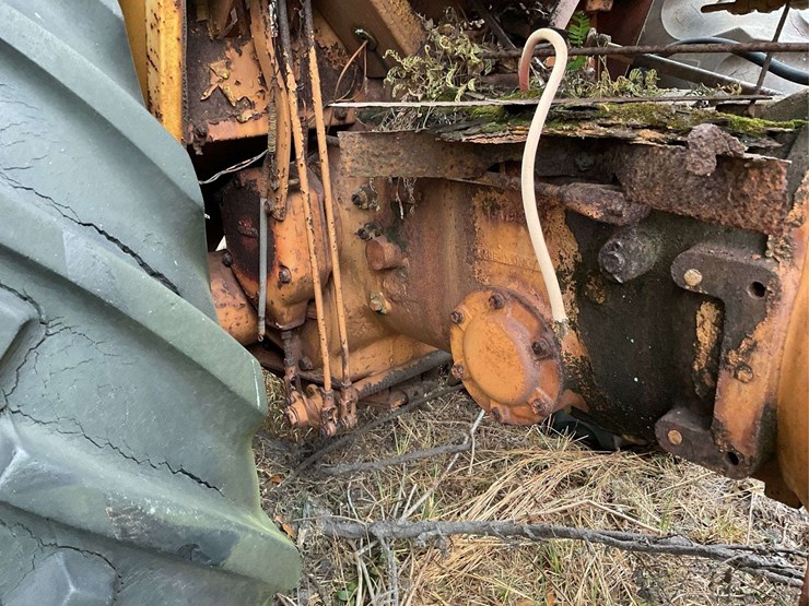 minneapolis-moline-g705-image-16