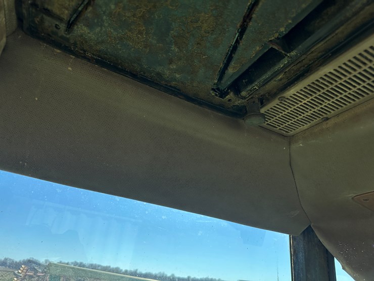 john-deere-4650-image-50