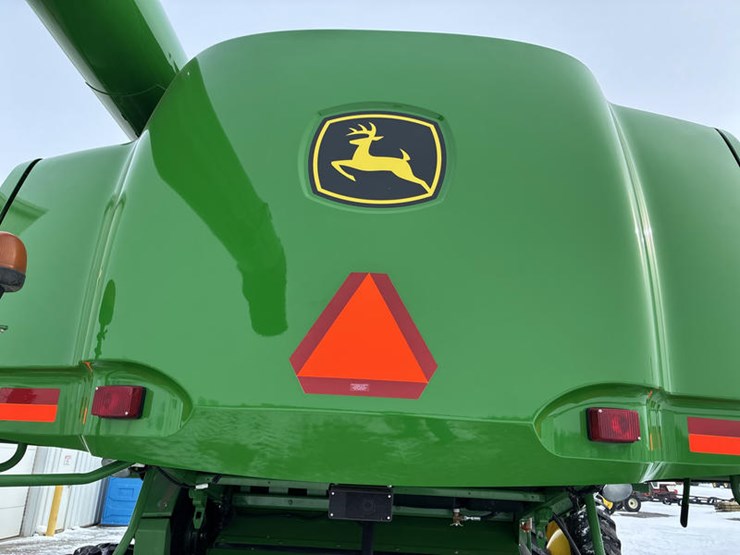 2011-john-deere-9670-sts-image-12