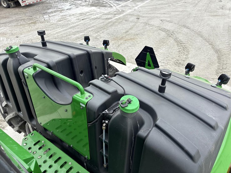 2025-john-deere-9r-590-image-76