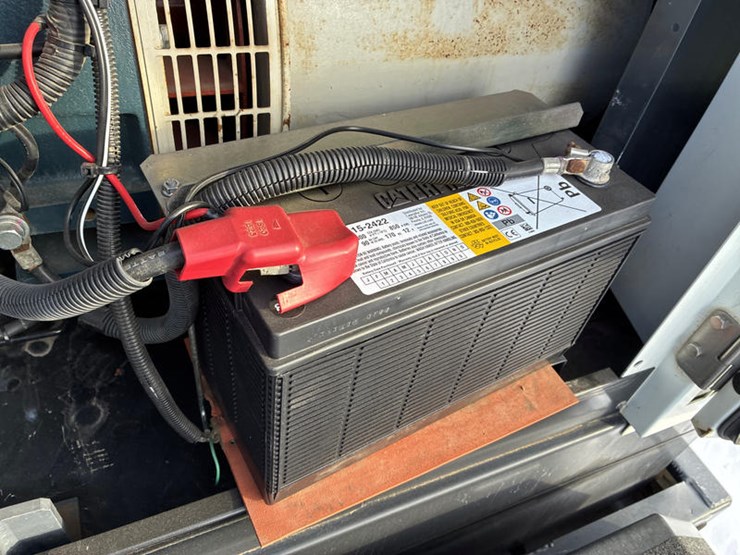 #5068-•-2018-allmand-mp40-8bi-generator-#1328b10740-image-16