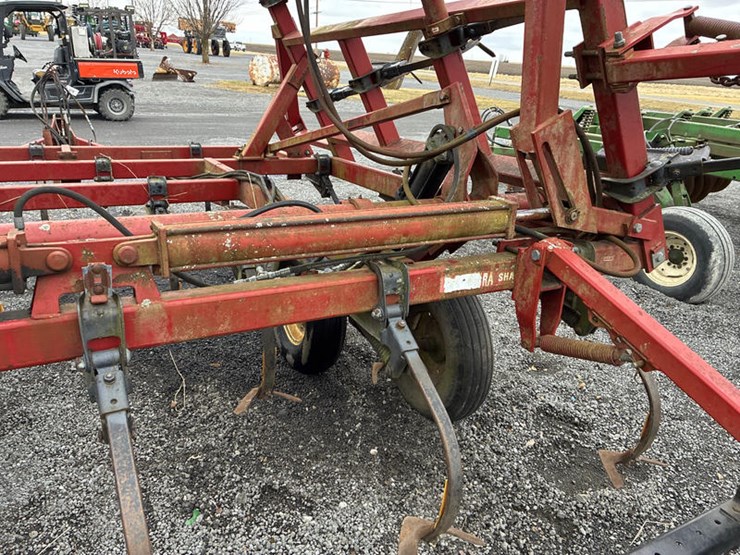 case-ih-4800-image-27