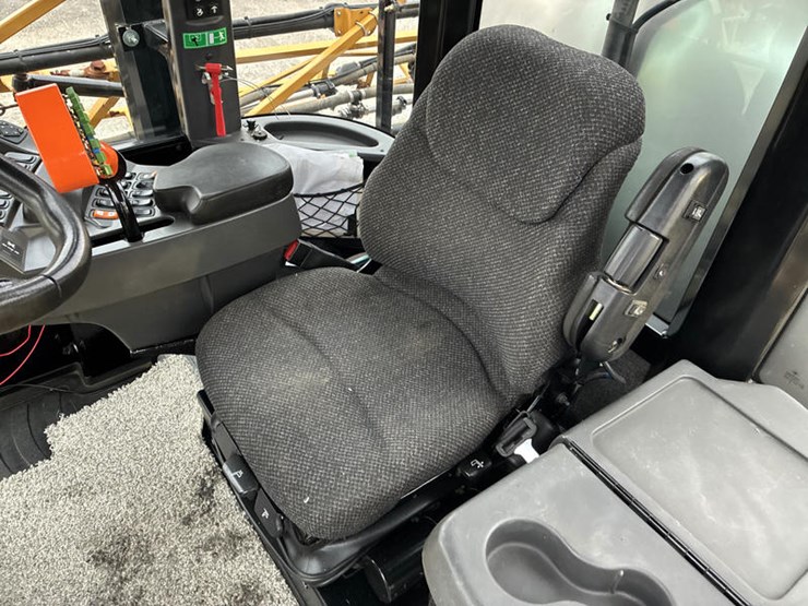 2015-ag-chem-rg1100-image-84