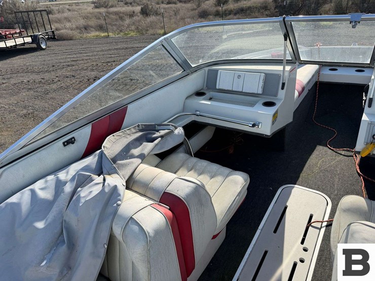 1993-reinell-19'-boat-&-1993-v/m-boat-trailers-image-31