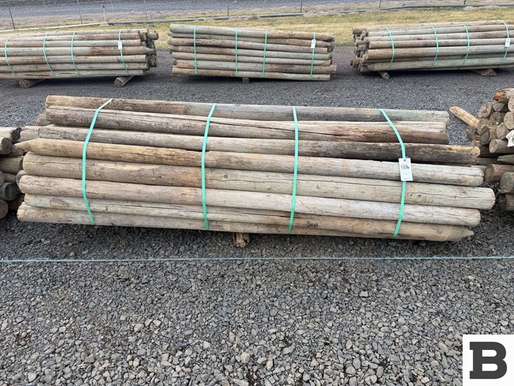 ..-wooden-posts-image-1