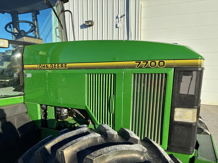 1994-john-deere-7700-image-12