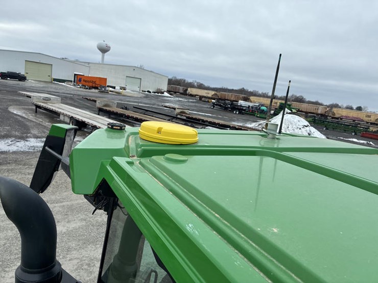 2021-john-deere-8rx-410-image-84