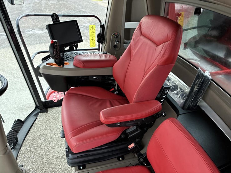 2024-case-ih-8250-image-92