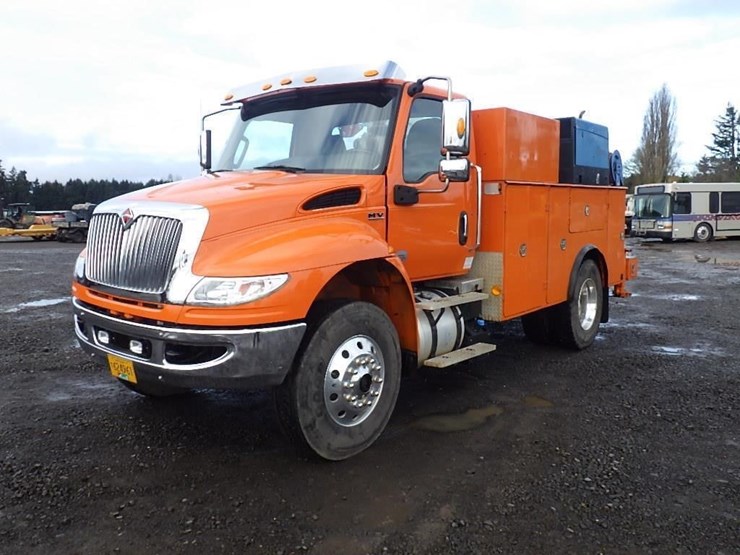 2021-international-mv607-image-1