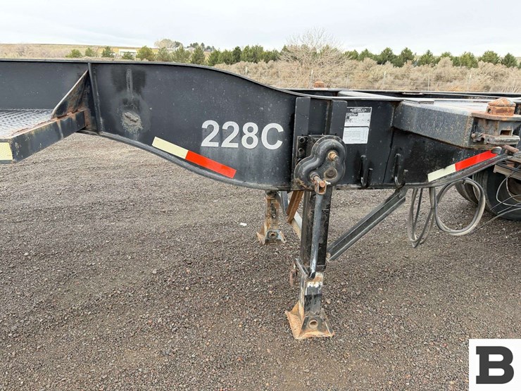 2011-dionbilt-dbnsl-220ar-chassis-trailer-image-15