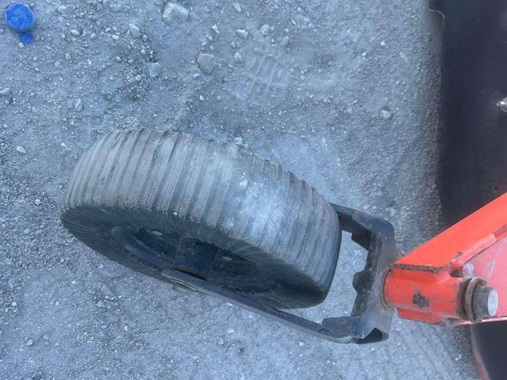 land-pride-80in-rotary-brush-cutter-tractor-attachment-image-8