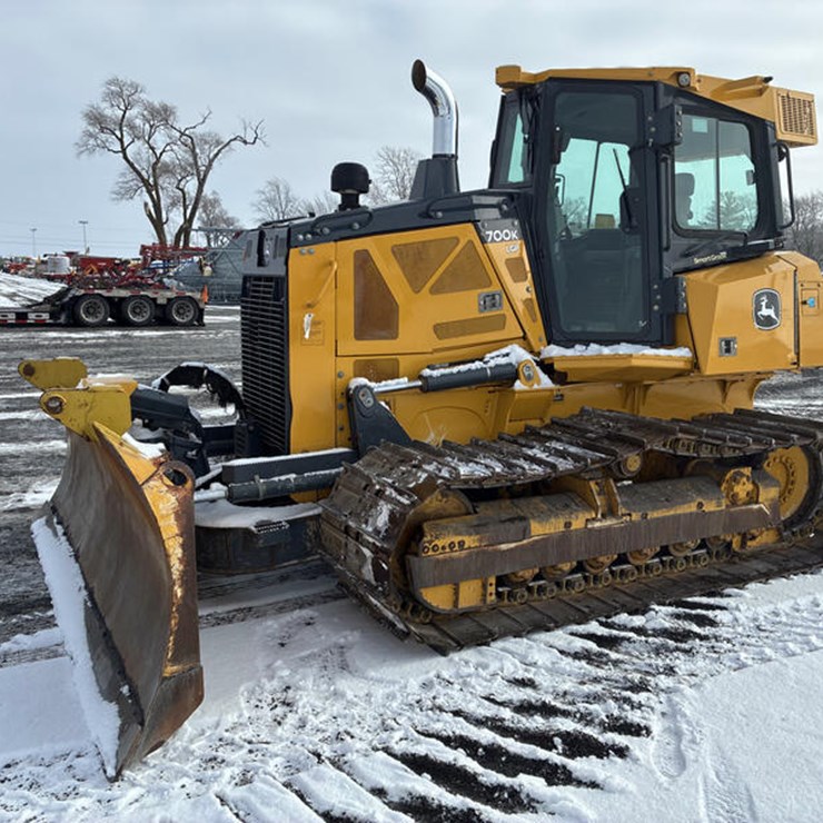 2020 JOHN DEERE 2020