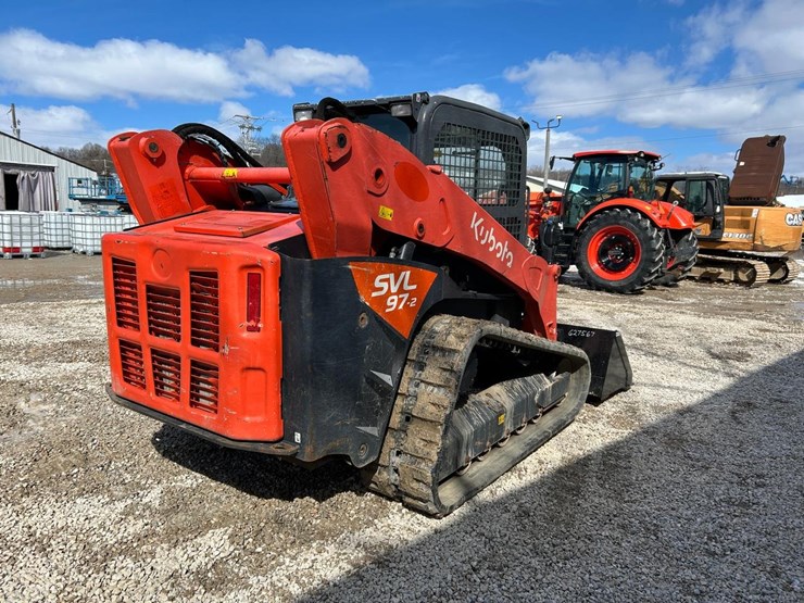 2021-kubota-svl97-2-image-4