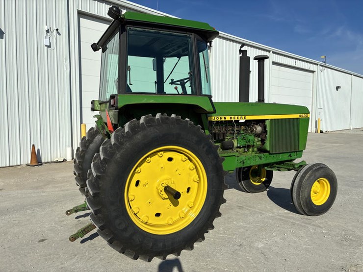 1976-john-deere-4430-image-4
