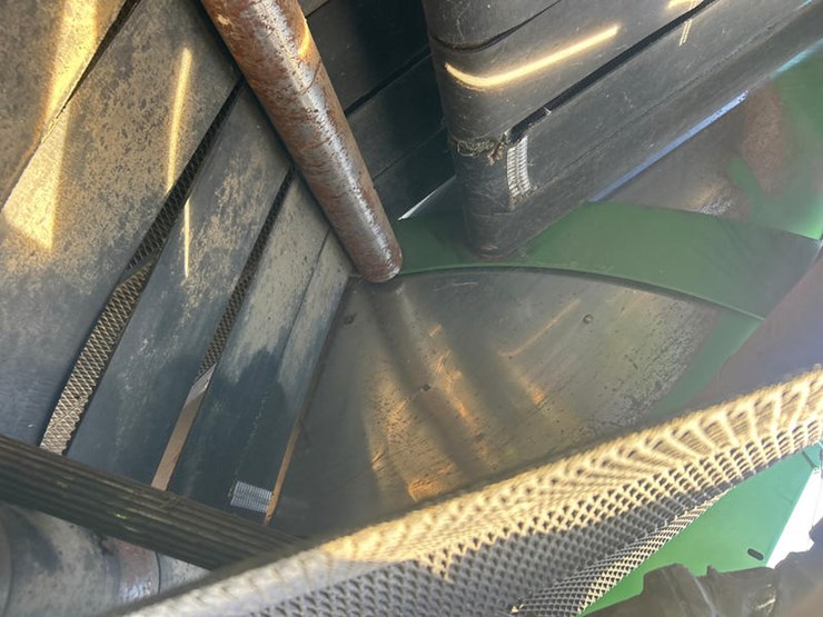 1999-john-deere-566-image-48