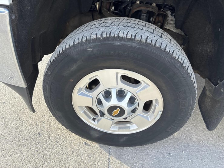 2019-chevrolet-2500-image-29