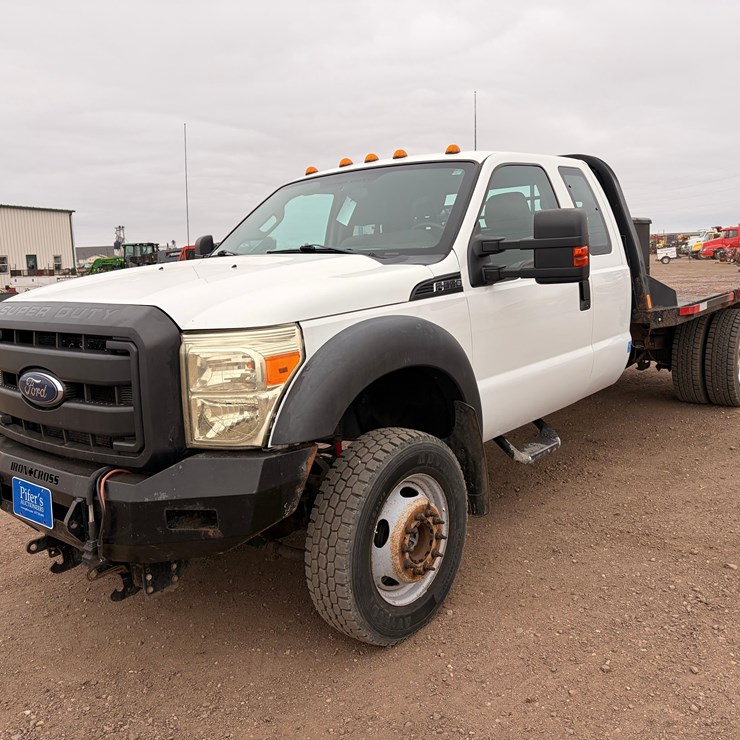 2015 FORD F550