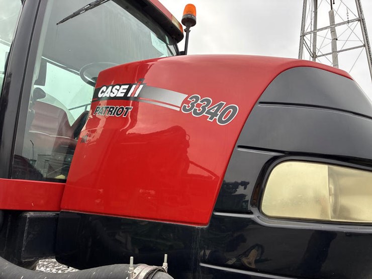 2015-case-ih-patriot-3340-image-6