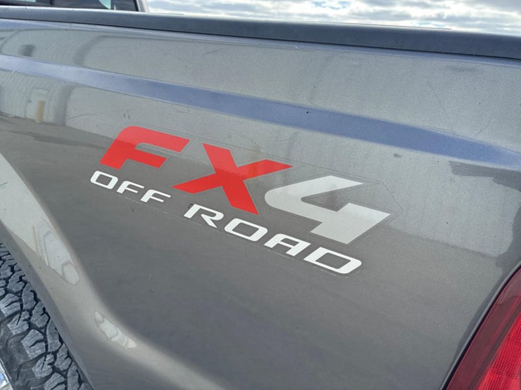 2004-ford-f250-image-28