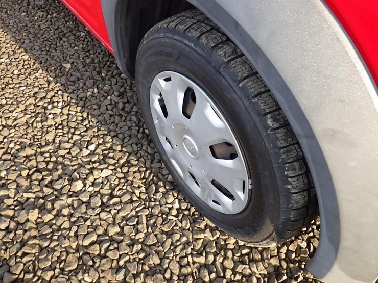 2013-ford-transit-connect-image-19